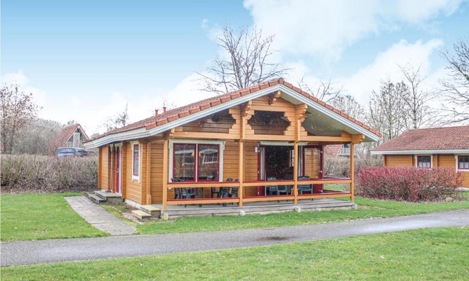 Gramsbergen House | Amazing home in Gramsbergen with 3 Bedrooms, WiFi and Indoor swimming pool
