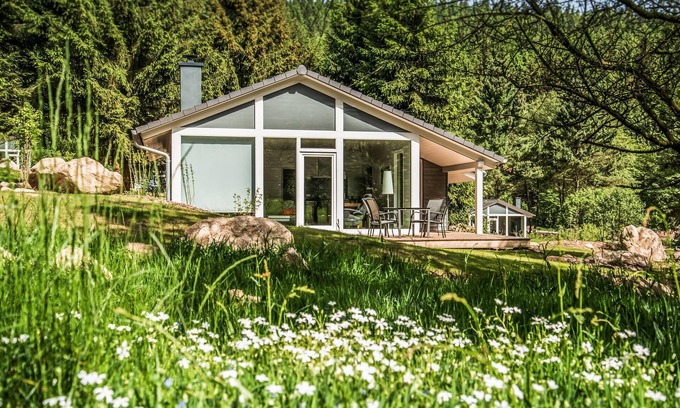 Ruhla House | Amazing home in Ruhla with Wi-Fi