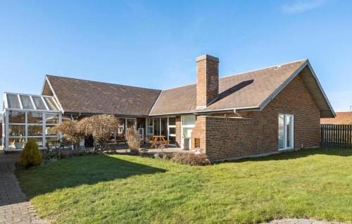 Thyboron House | Amazing Home In Thyborøn With Sauna