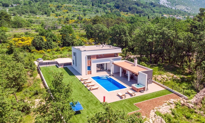 Gata Villa | Amazing luxury villa with private heated pool and jacuzzi