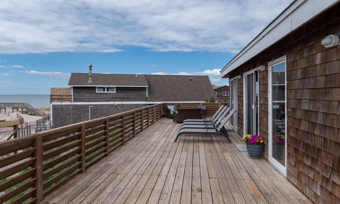 Ocean Beach House | Amazing Ocean View!