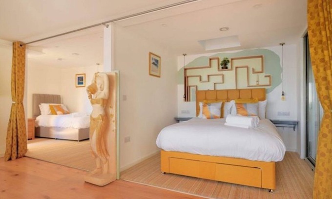 Lyme Regis Apartment | Amazing Sea Views