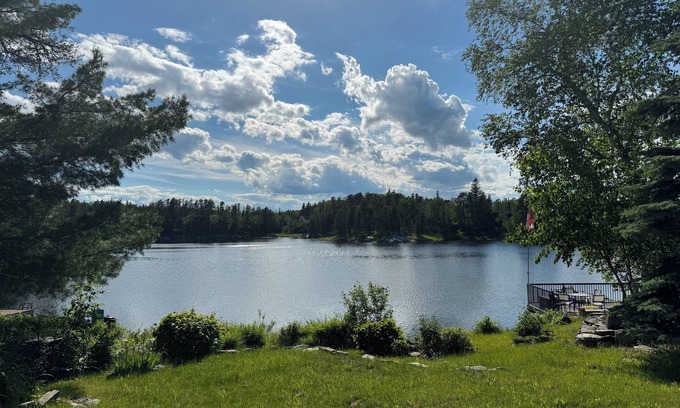 Kenora Cabin | Amazing sunsets and fishing π£ on this lakefront cabin just minutes from Kenora!