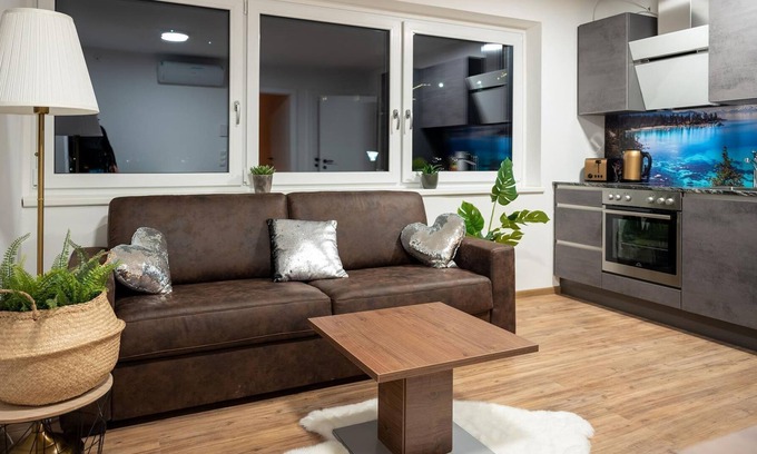 Kaprun Apartment | Amelies - Studio Apartment - Amelies Mountain Views by we rent