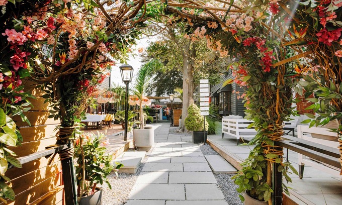 Greenport Hotel | American Beech Hotel