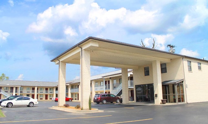 Paducah Hotel | American Inn - Paducah