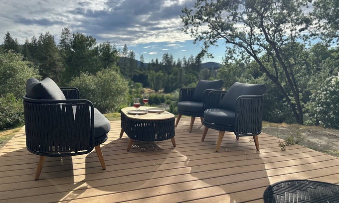 Lotus House | American River Front Home, remodeled 2 bd home with bonus room