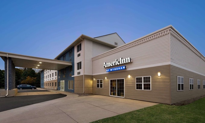 Dodgeville Hotel | AmericInn by Wyndham Dodgeville