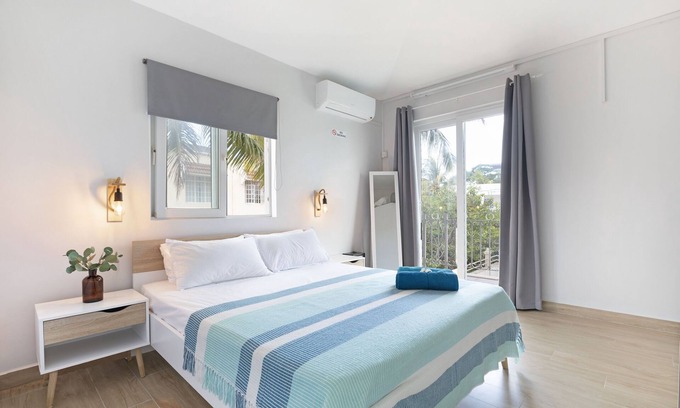 Bain Boeuf Apartment | AMIS Phoebe - Two Bedroom Apartment, Sleeps 6