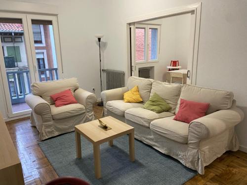 Gijon-Este Apartment | Amplio apartamento en La Arena, 4 hab