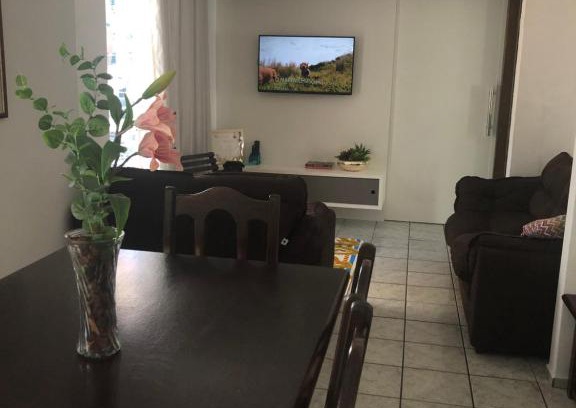 Castelo Branco Apartment | Amplo Apto -Quadra do mar