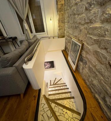 Quartier de la Roquette Apartment | Amy