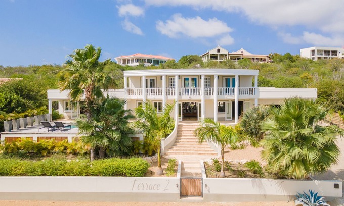 Sabadeco Villa | An amazing private villa with an magnificent view over the Caribbean Sea
