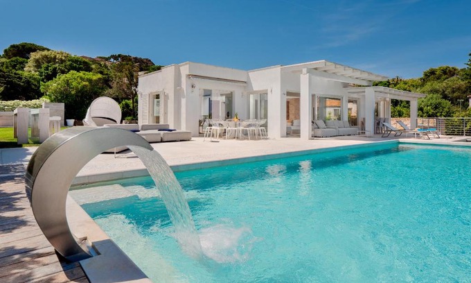 Liscia di Vacca Villa | An exceptional sea-view property near Porto Cervo