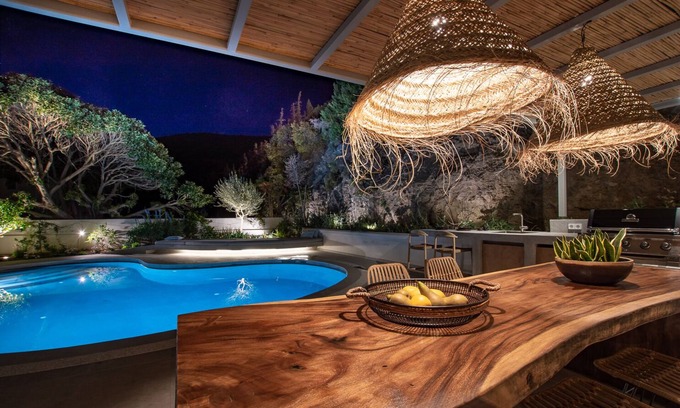 Neapoli Villa | An ideal escape destination on the Athenian Riviera