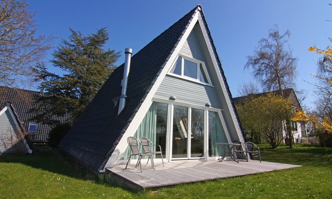 Damp House | Angenehmes Ferienhaus für Familien
