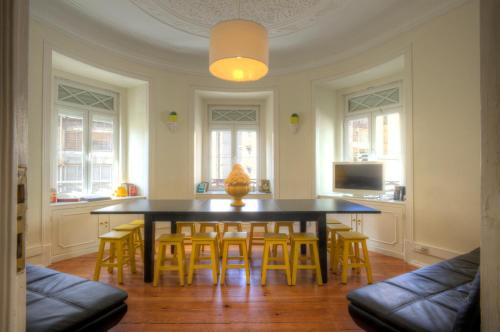 Lisbon Old Town Apartment | Angola Apartment - 8Bedrooms