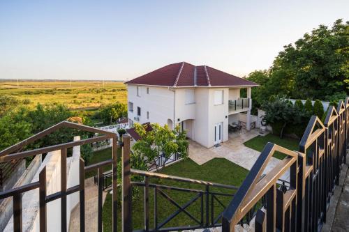 Surcin Apartment | Anja D Apartments