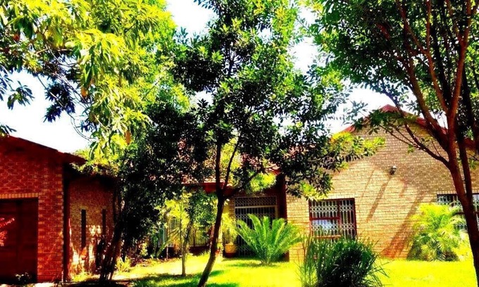Giyani House | Ankuweni Guest Lodge