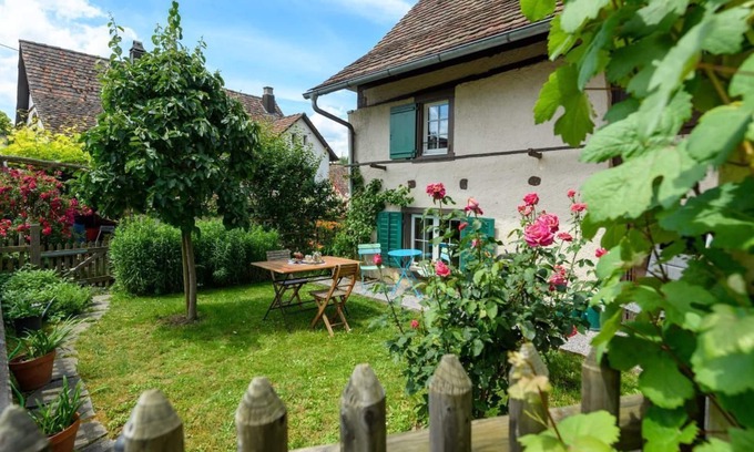 Schaffhausen Other | Anna Schmid Tree house