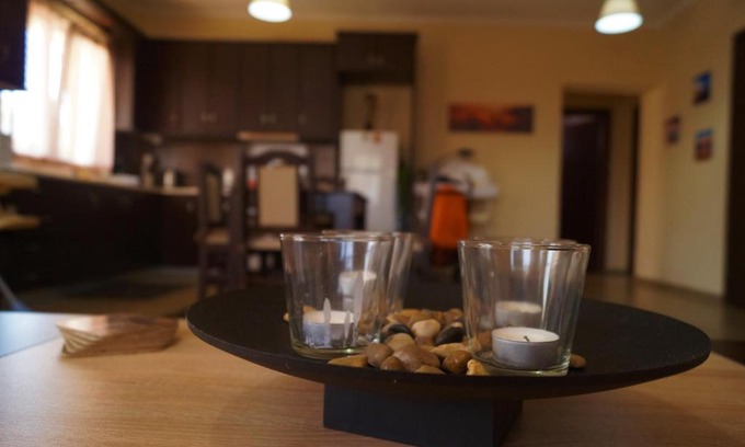Neoi Epivates Apartment | Annas & Konstantinos Home