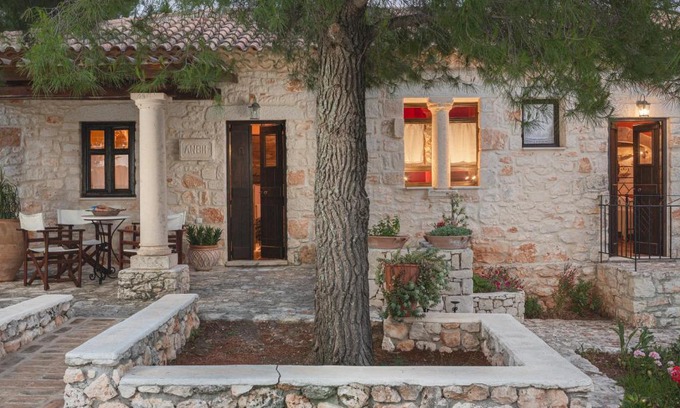 Kampion House | Anthe Villa 1