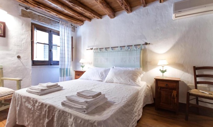 Baunei House | Antiche Case in Pietra