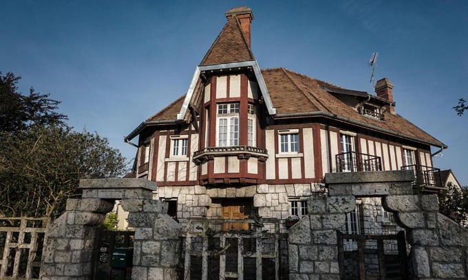 Melun Bed & Breakfast | Apakabar Homestay - proche gare Melun, parking privé, Netflix