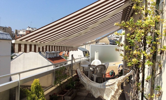 Croulebarbe Apartment | apart. luxury building, garden, elevator, terrace, garage, janitor