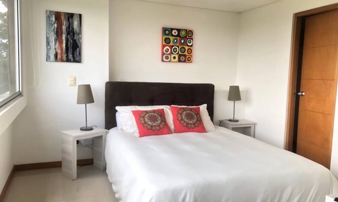 Llanogrande Apartment | Apart Suite with excellent location in Llanogrande, Rionegro