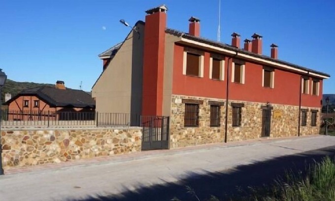 Noviales Cottage | APART. THE ERAS OF THE SIERRA DE AYLLON B (2 PEOPLE)