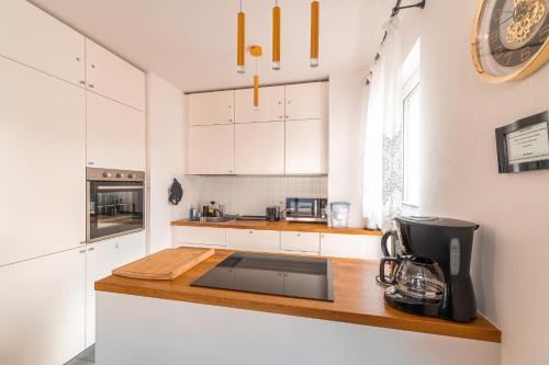 Wola Duchacka Apartment | Apartament Chmielna Gold