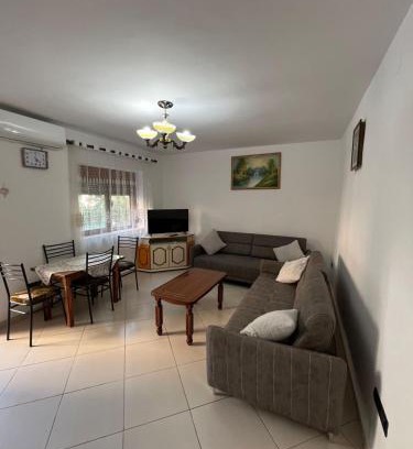 Corovode Apartment | Apartament Eljo