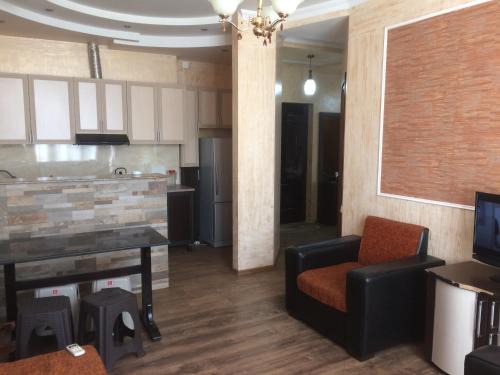 New Boulevard Apartment | apartament- inasaridze 15