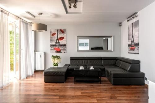 Krakow Apartment | Apartament PARYSKI 4 pokoje 90m2 2 poziomy Ogród Oranżeria
