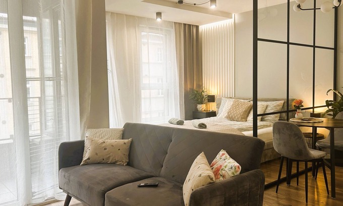 Katowice Apartment | Apartament Słoneczny 40 (VAT invoice)