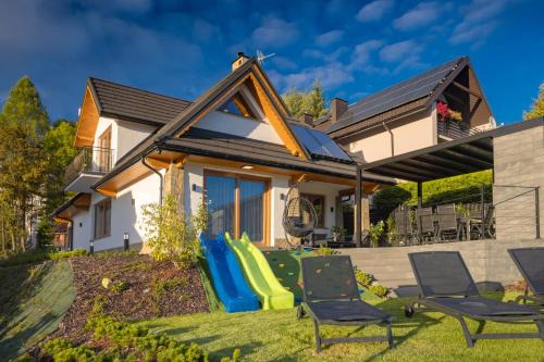 Szczawnica Apartment | Apartament Szczawnica z klimatyzacją - jacuzzi i parking w cenie - idealny dla par i rodzin z dziećmi - kącik zabaw dla dzieci