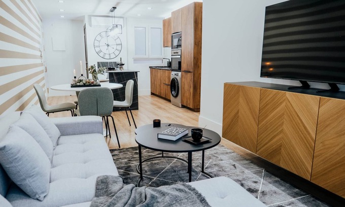 Las Campas y San Claudio Apartment | Apartamento Augusto Junquera Oviedo