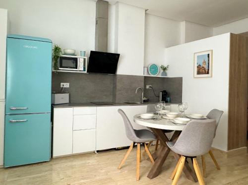 La Saidia Apartment | Apartamento céntrico cerca de Torres de Serrano y Viveros