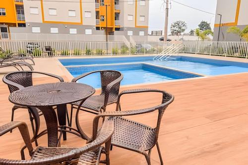 Ourinhos Apartment | Apartamento com piscina, arcondicionado e vaga