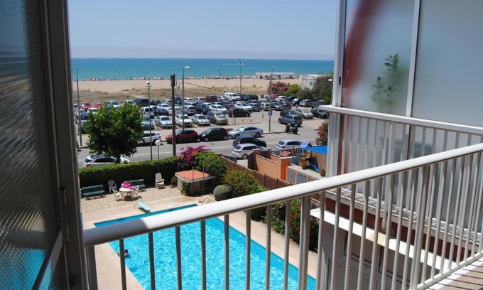 Castelldefels Apartment | Apartamento Maraka Playa Castelldefels