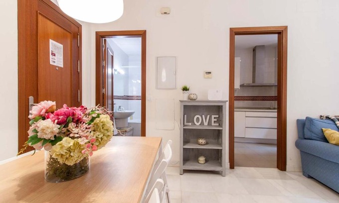El Arenal Apartment | Apartamento Plaza Nueva