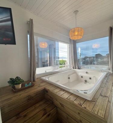 Florianopolis Apartment | Apartamento Rio da Barra