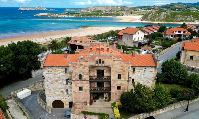 Suances Apartment | Apartamentos Costa Esmeralda