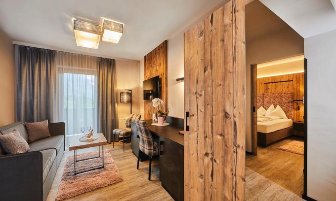 Soell Apartment | Aparthotel Bergland