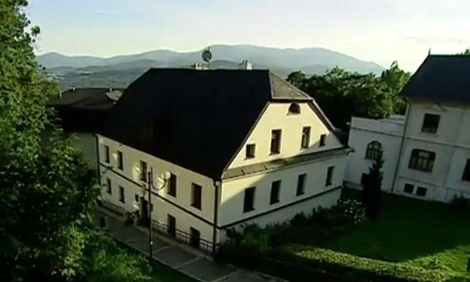 Lazne Jesenik Apartment | Apartmá v Rodném domě Vincenze Priessnitze v centru lázní