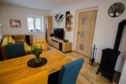 Tutleky Apartment | APARTMÁN ZLATÝ DUB