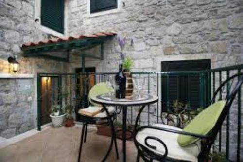 Makarska Old Town Apartment | Apartmani Caralipeo