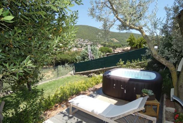 Lugnano in Teverina Apartment | Apartment ∙ 2 bedrooms ∙ 4 guests