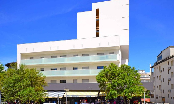 Lignano Sabbiadoro Apartment | Apartment ∙ 2 guests